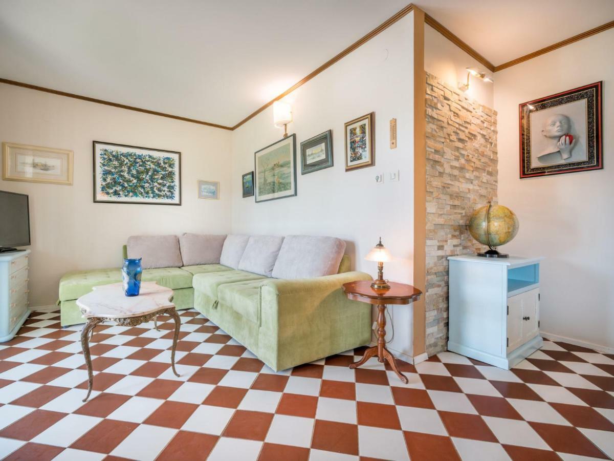 Holiday Home Zora By Interhome Njivice Εξωτερικό φωτογραφία
